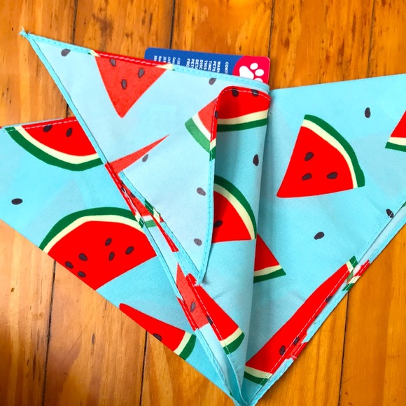 NEW| Colorful Pet Bandana 🐾 - Picture 2 of 2